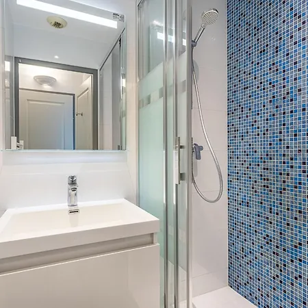 Apartmán Cap Negre - Domaine De La Pinede-9 By Interhome Le Lavandou