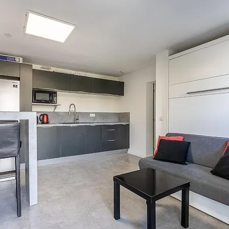 Cap Negre - Domaine De La Pinede-9 By Interhome * Le Lavandou