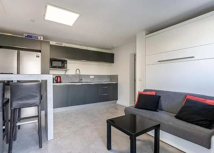 Cap Negre - Domaine De La Pinede-9 By Interhome * Le Lavandou